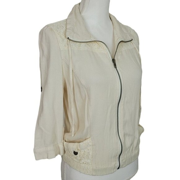 American Rag Sz Small Cream Shacket Lace Detail 3/4 Roll Tab Sleeves Full Zip - Picture 2 of 11